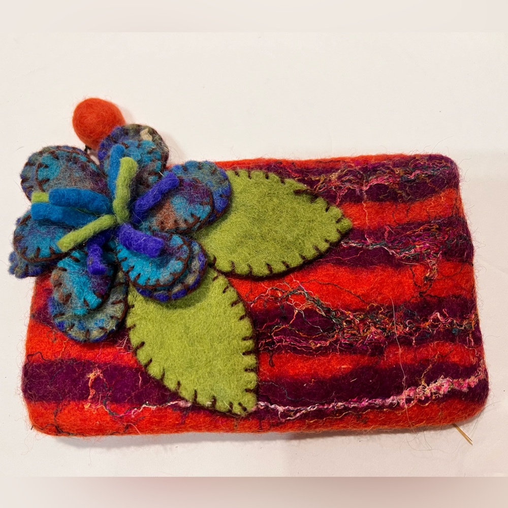 Rising Tide coin purse  25B